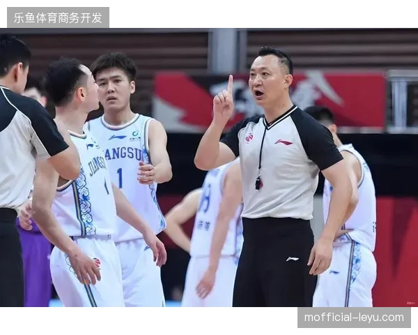 CBA迎来重大规则调整，新赛季比赛时长与FIBA接轨，并增设“潜力赛”以锻炼年轻球员